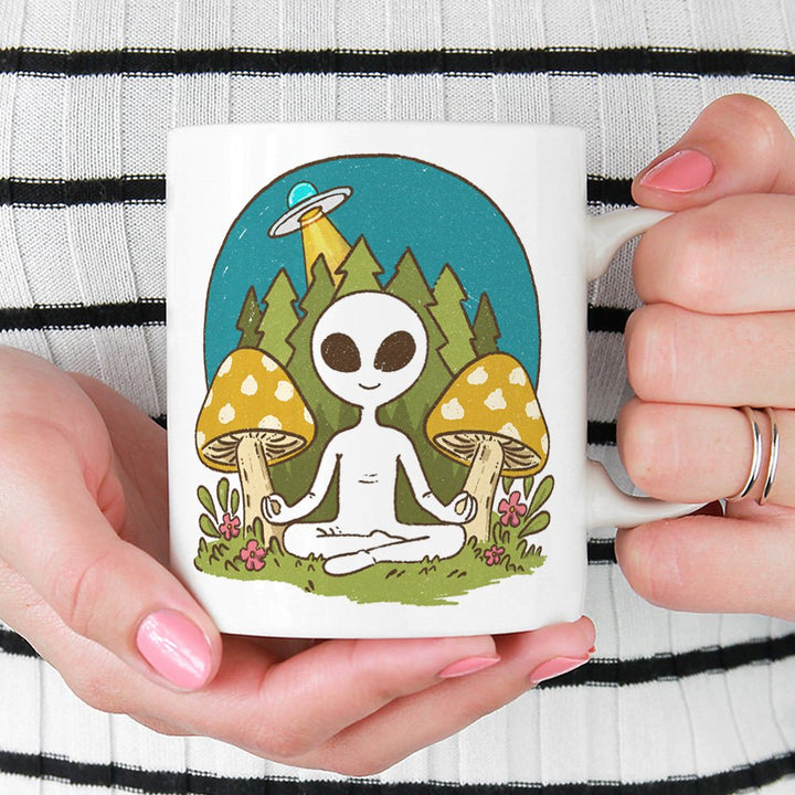 Meditating Alien Mug - Loftipop